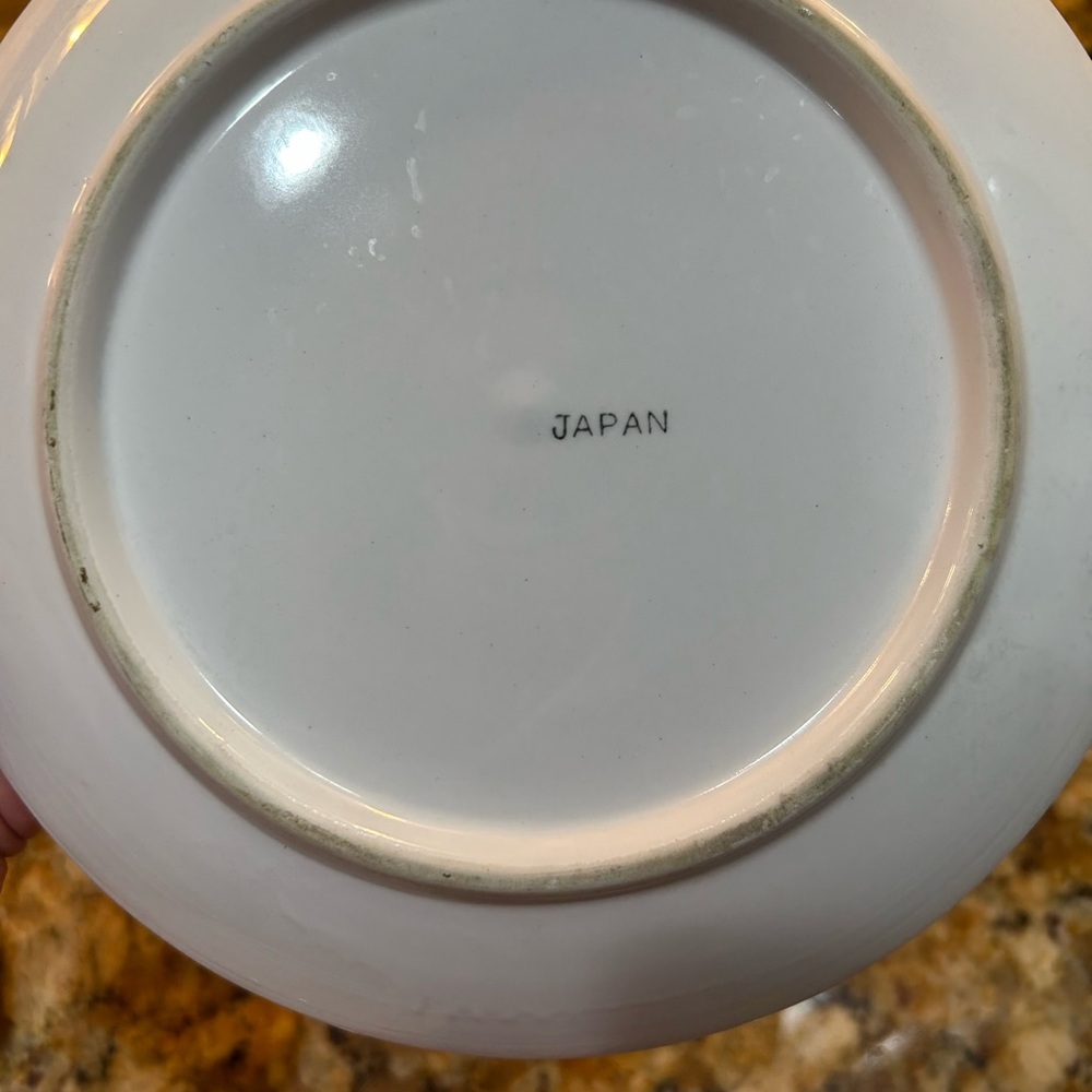 Floral Teacup and Saucer Set - Picture 4 of 4